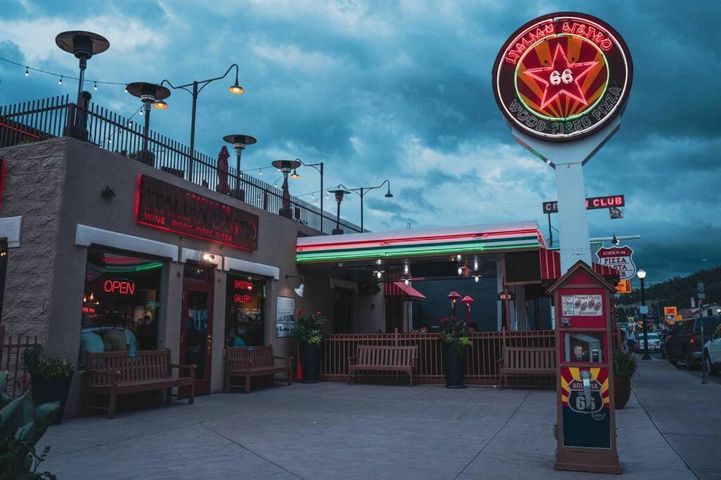 Walk To Gc Train Depot And Route 66, King Beds, Game Room, Bbq, Firepit Williams Luaran gambar