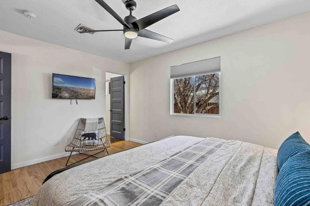 Walk To Gc Train Depot And Route 66, King Beds, Game Room, Bbq, Firepit Williams Luaran gambar