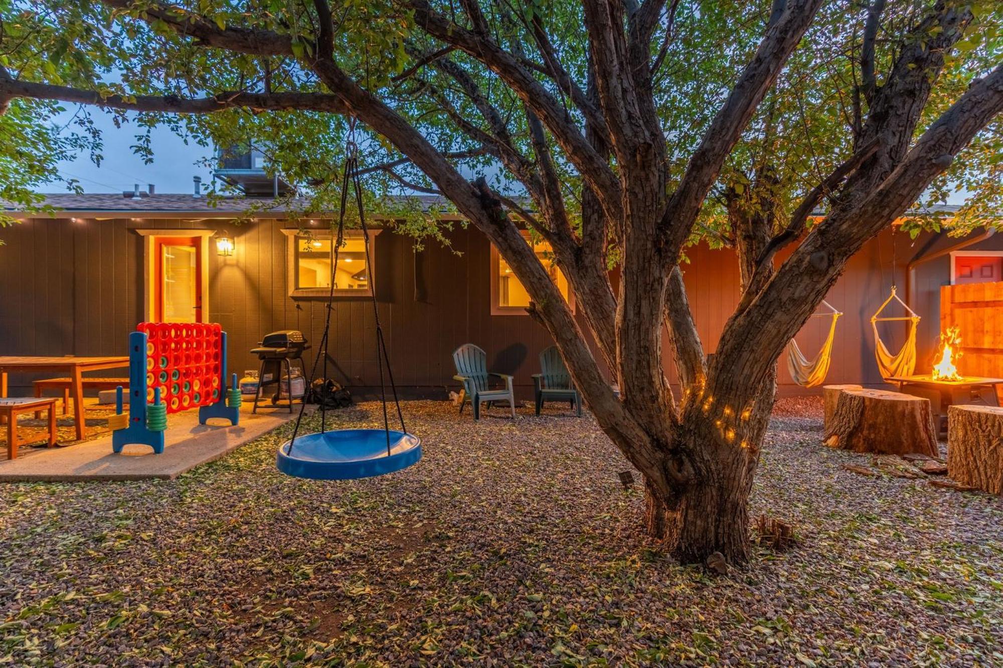 Walk To Gc Train Depot And Route 66, King Beds, Game Room, Bbq, Firepit Williams Luaran gambar