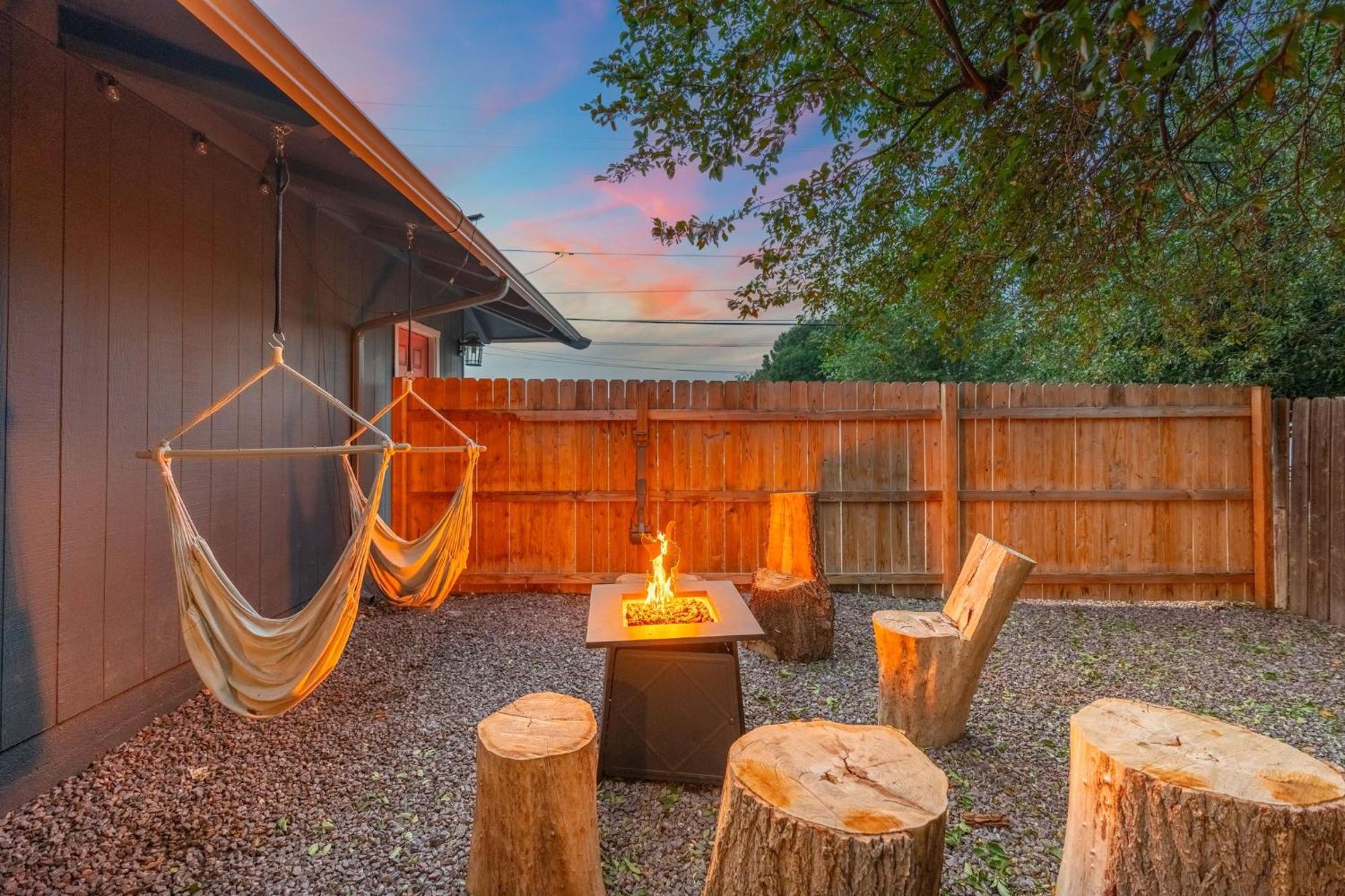 Walk To Gc Train Depot And Route 66, King Beds, Game Room, Bbq, Firepit Williams Luaran gambar