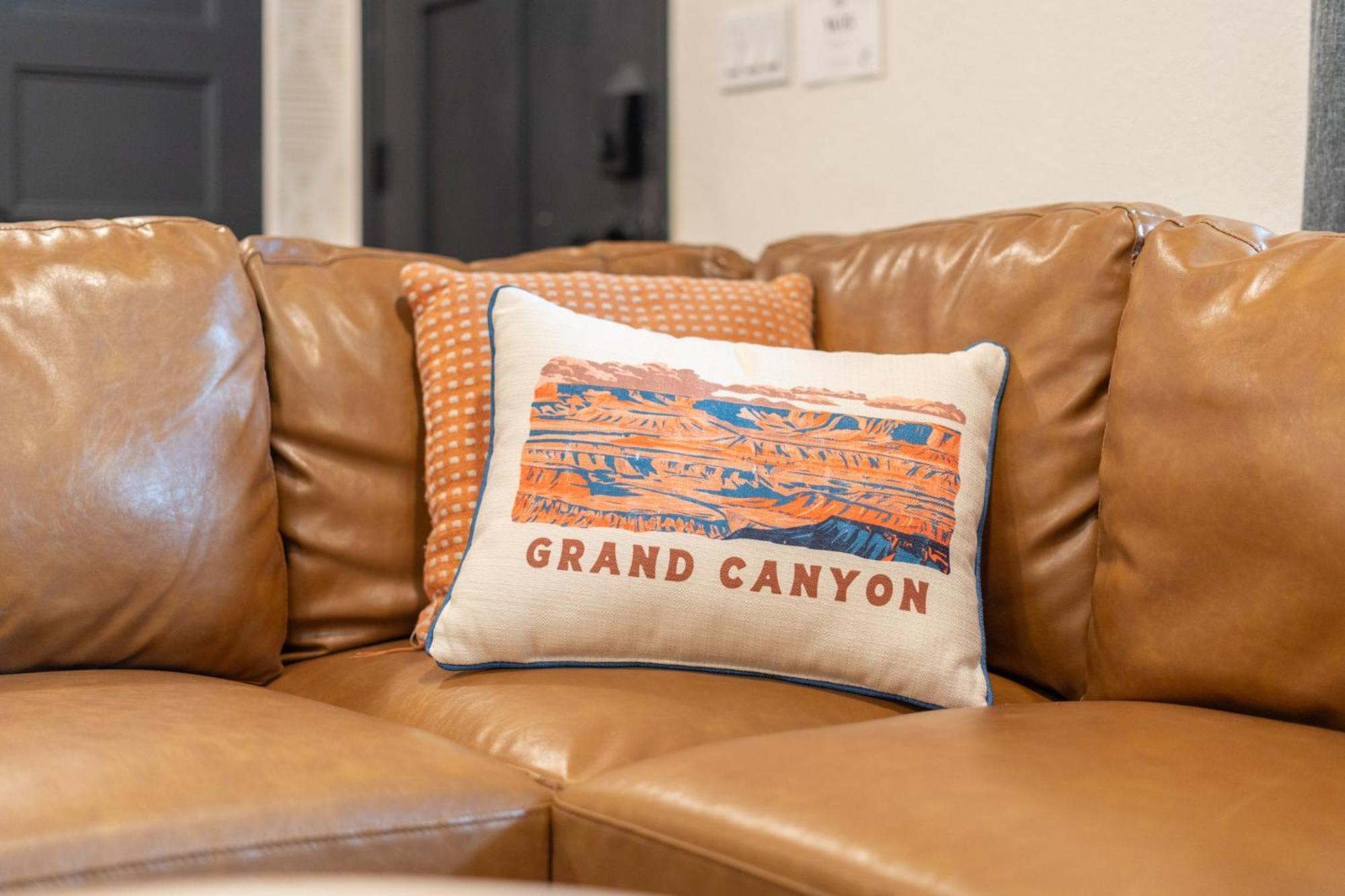 Walk To Gc Train Depot And Route 66, King Beds, Game Room, Bbq, Firepit Williams Luaran gambar
